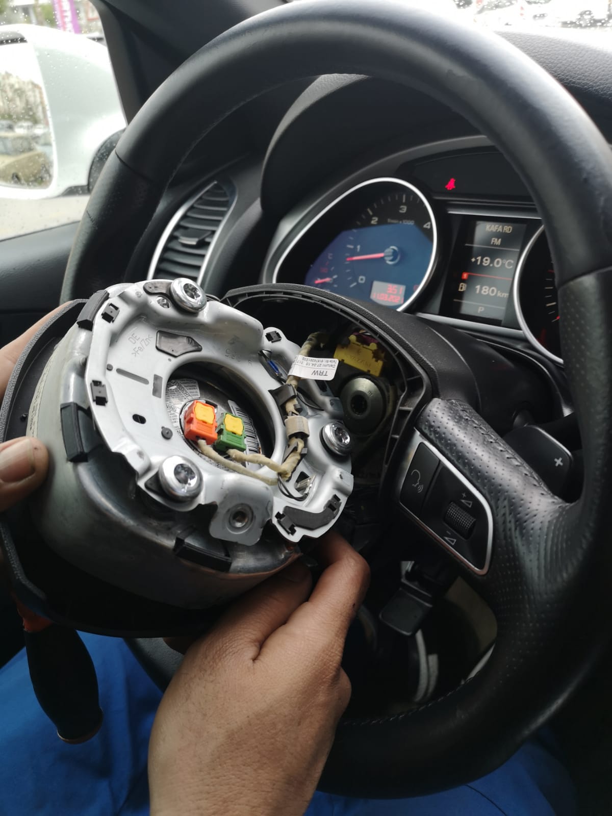 Hava Yastığı Nedir? Airbag Nasıl Çalışır?